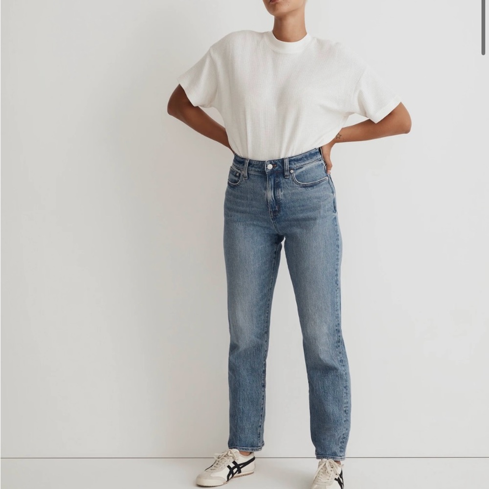 Madewell curvy 90s straight jean enmore wash